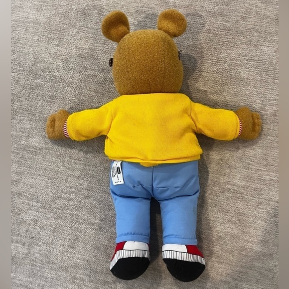 1996 Playskool Vintage Talking Arthur Plush Toy Doll 18" Tall
Vintage 90s Toy - Picture 2 of 4